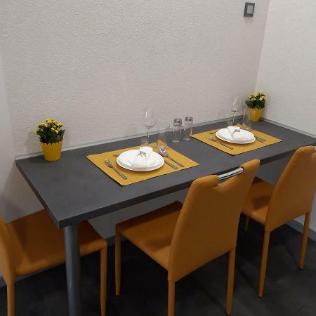 Belvarosi Apartman Szigetvár Exterior foto